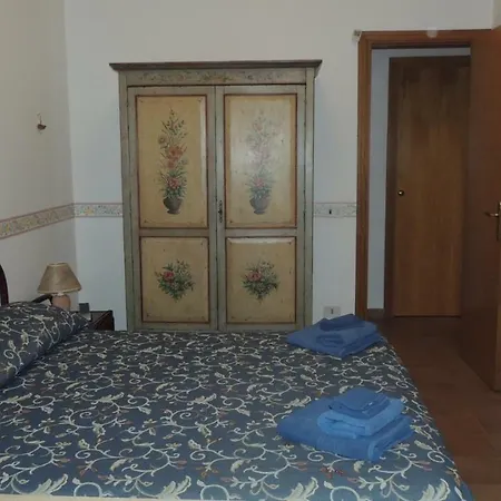 Ade Villa Custonaci
