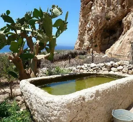 Villa Ade Custonaci